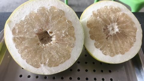 Pomelo — image 1